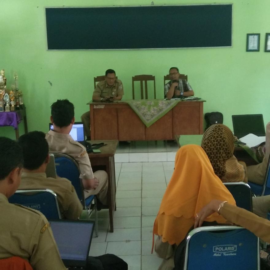 RAPAT PENYUSUNAN RPJMDES BERSAMA PENDAMPING APBDES KEC. JATIROGO