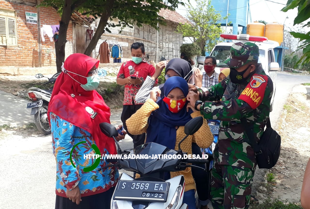 SIARAN KELILING DAN PEMBAGIAN MASKER OLEH PUSKESMAS JATIROGO